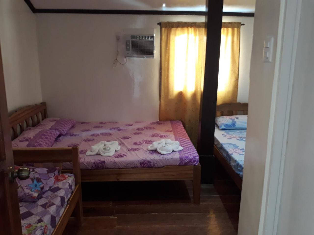 Adrian Travellers Inn Ель-Нідо Екстер'єр фото